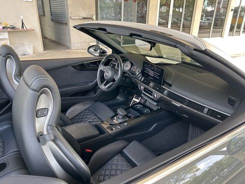 Used 2022 Audi S5 Premium image 13