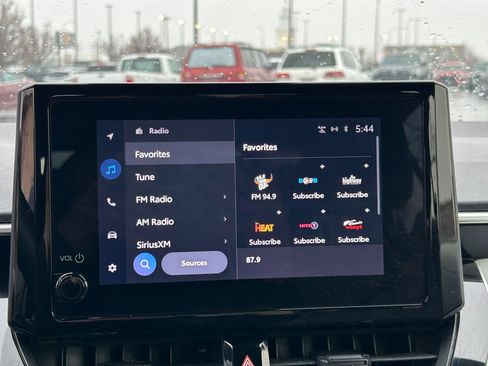 Used 2024 Toyota Corolla SE image 19