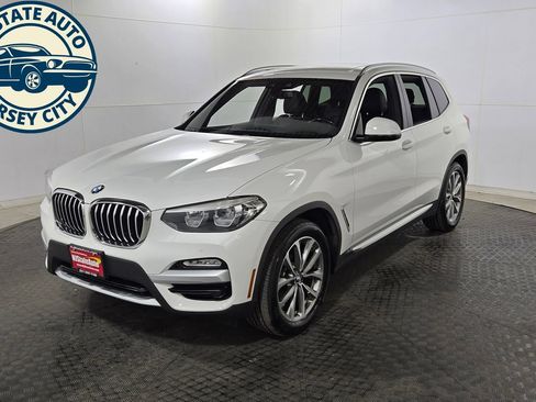 Used 2019 BMW X3 xDrive30i w/ Driving Assistance Package AWD/4WD image 3