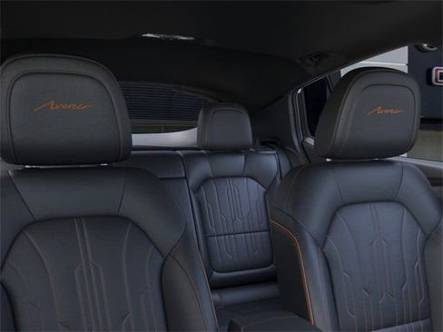 New 2025 Buick Envista Avenir image 24