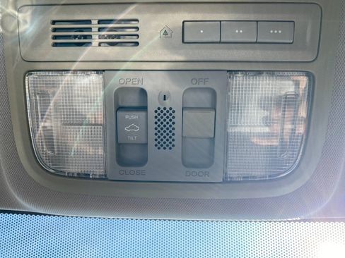 Used 2016 Honda Accord EX image 21