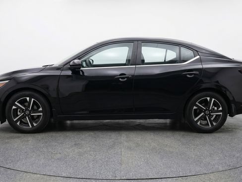Used 2025 Nissan Sentra SV FWD image 5