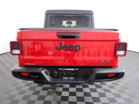 Used 2020 Jeep Gladiator Sport w/ Quick Order Package 24S AWD/4WD image 14
