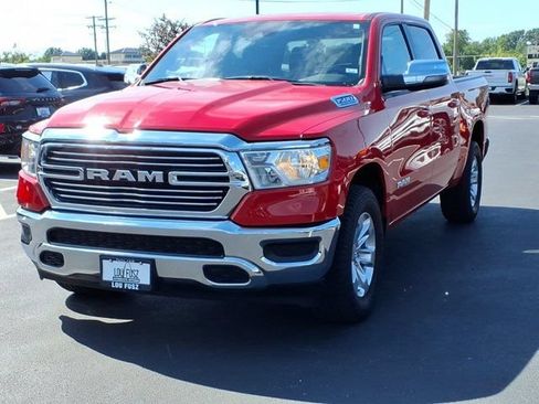 Used 2024 RAM 1500 Laramie AWD/4WD image 2
