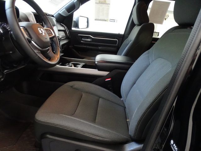 Used 2023 RAM 1500 Big Horn AWD/4WD image 2