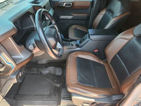 Used 2022 Ford Bronco Outer Banks AWD/4WD image 12