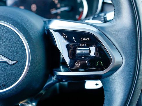 Used 2022 Jaguar F-PACE S image 39
