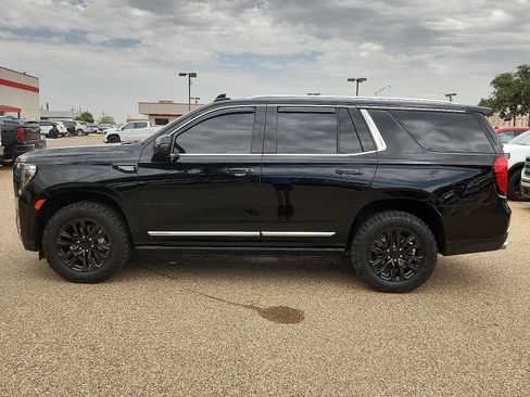 Used 2021 GMC Yukon Denali AWD/4WD image 2