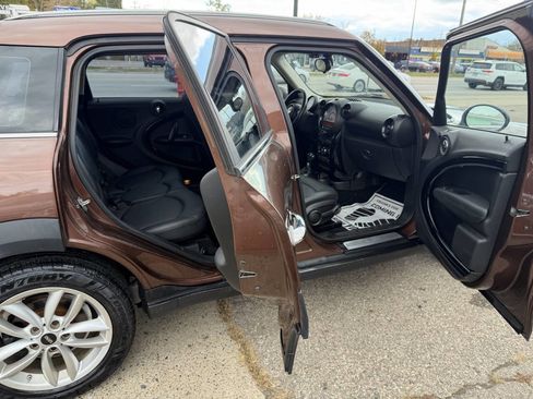 Used 2013 MINI Cooper Countryman image 11