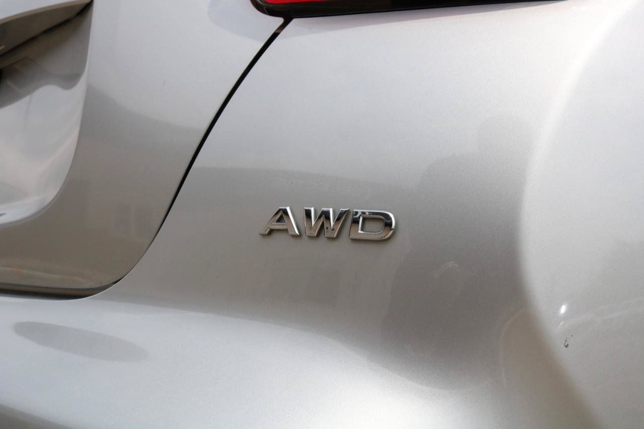 Used 2015 Nissan Juke S AWD/4WD image 12