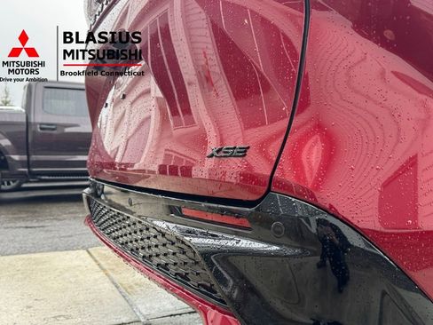 Used 2025 Toyota Sienna XSE w/ XSE Plus Package image 42