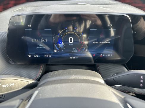 Used 2026 Chevrolet Equinox RS image 27