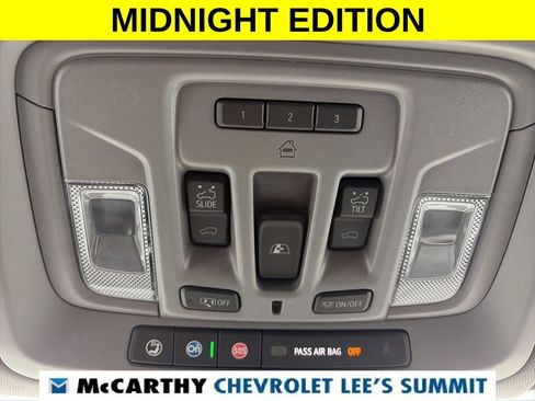Used 2026 Chevrolet Silverado 1500 LT Trail Boss w/ LT Trail Boss Premium Package AWD/4WD image 28