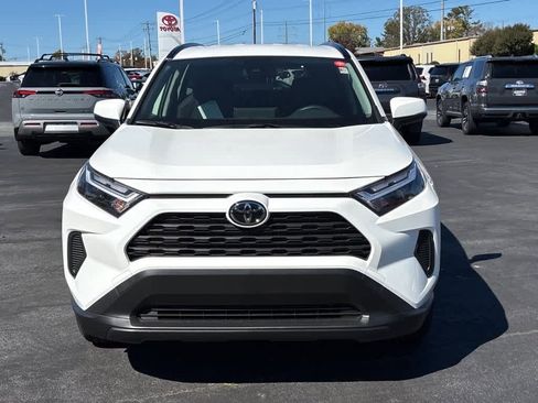 Used 2025 Toyota RAV4 LE image 23