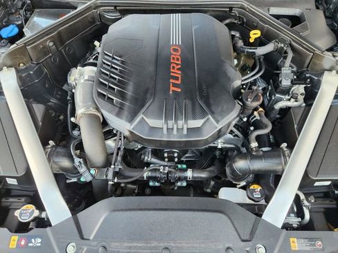 Used 2022 Kia Stinger GT2 w/ Red Interior Color Package image 28