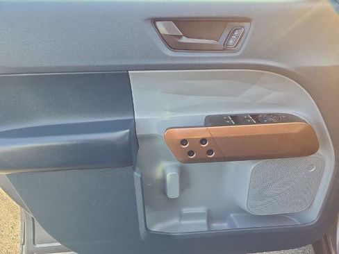 Certified 2022 Ford Maverick Lariat FWD image 17