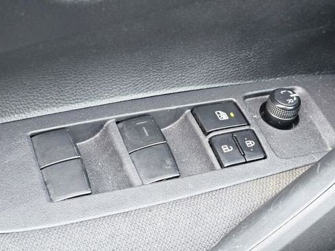 Used 2024 Toyota Corolla LE FWD image 21