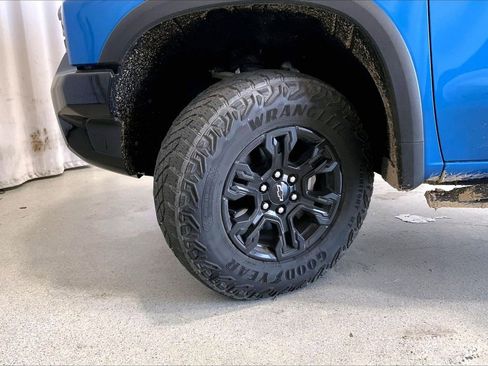 Used 2022 Chevrolet Silverado 1500 ZR2 w/ Technology Package image 20