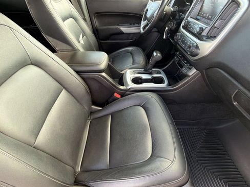 Used 2017 Chevrolet Colorado LT w/ Luxury Package, Chrome RWD image 23