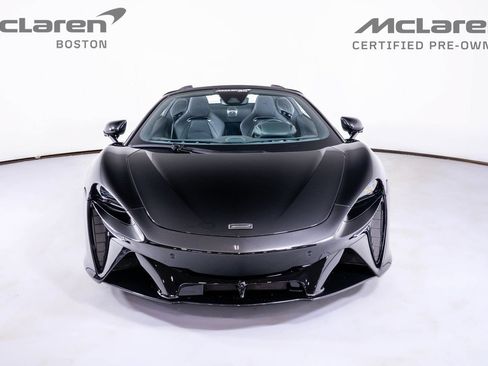 Used 2025 McLaren Artura Spider RWD image 10
