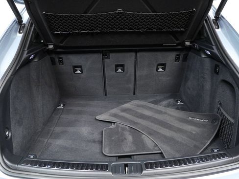 Certified 2017 Porsche Macan GTS image 32