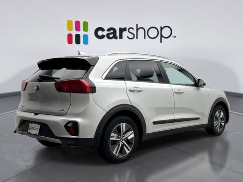 Used 2020 Kia Niro EX image 5