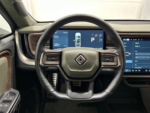 Used 2022 Rivian R1T Adventure image 26