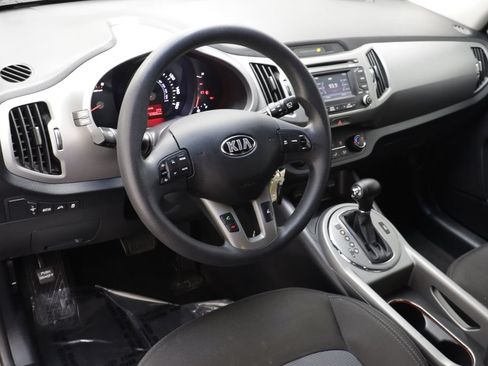 Used 2016 Kia Sportage LX w/ LX Popular Package AWD/4WD image 6