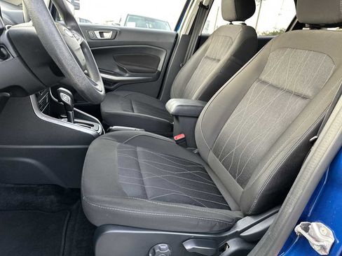 Used 2021 Ford EcoSport SE w/ SE Convenience Package image 11