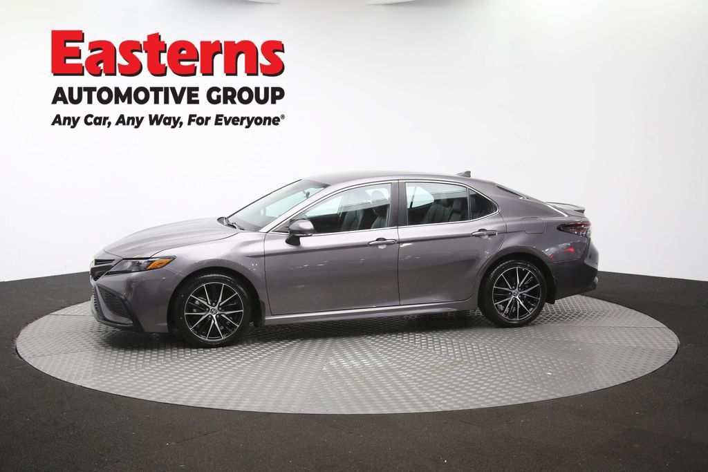 Used 2024 Toyota Camry SE FWD image 59