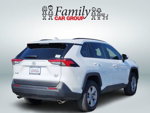 Used 2025 Toyota RAV4 XLE w/ Weather Package AWD/4WD image 4