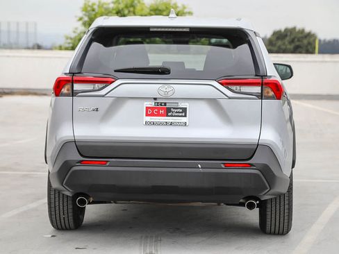 Used 2024 Toyota RAV4 LE AWD/4WD image 6