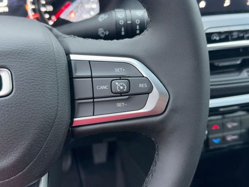 New 2026 Jeep Compass Latitude image 27