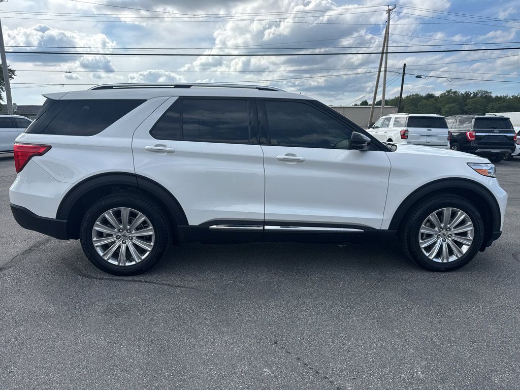 Used 2020 Ford Explorer Limited AWD/4WD image 2