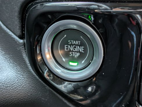 Used 2023 GMC Sierra 1500 SLT w/ SLT Premium Plus Package image 21