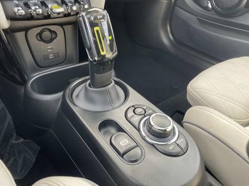 Used 2024 MINI Cooper SE image 22