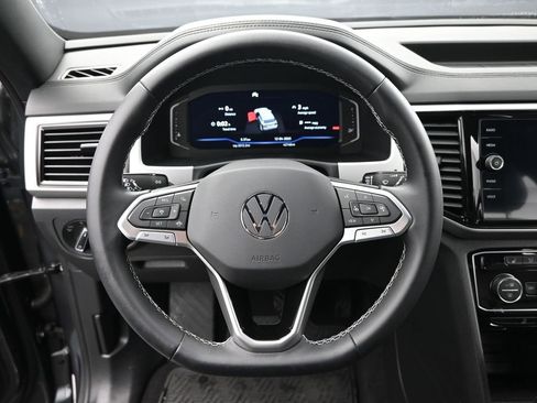 Used 2022 Volkswagen Atlas Cross Sport SE image 20
