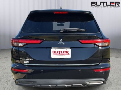 Used 2024 Mitsubishi Outlander ES