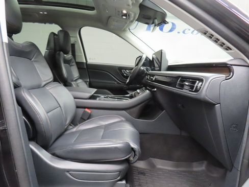 Used 2025 Lincoln Aviator Reserve w/ Equipment Group 201A image 34