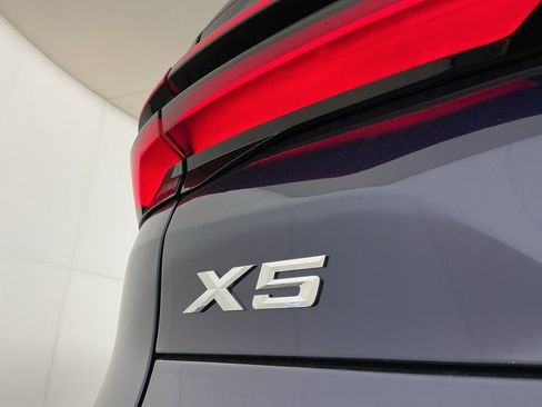 New 2026 BMW X5 xDrive40i w/ M Sport Package image 7