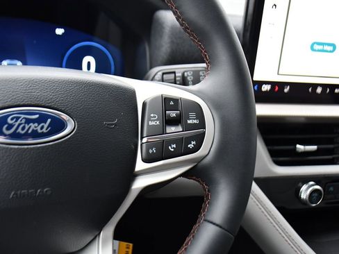 Used 2026 Ford Explorer Active w/ Active Comfort Package AWD/4WD image 37