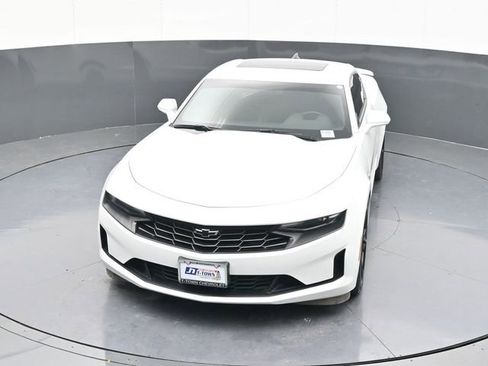 Used 2022 Chevrolet Camaro LT image 59