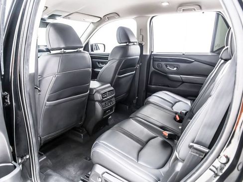 Used 2023 Honda Pilot EX-L image 29