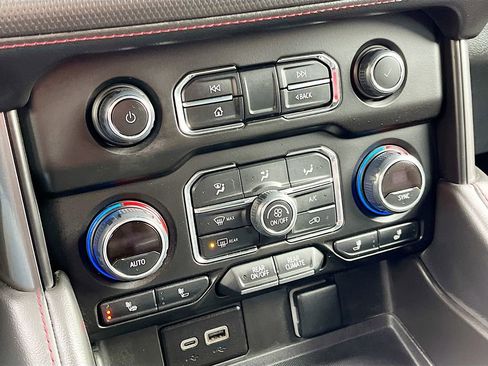 Used 2023 Chevrolet Tahoe RST w/ Sport Performance Package image 16