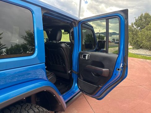 Used 2021 Jeep Wrangler Unlimited Rubicon AWD/4WD image 24