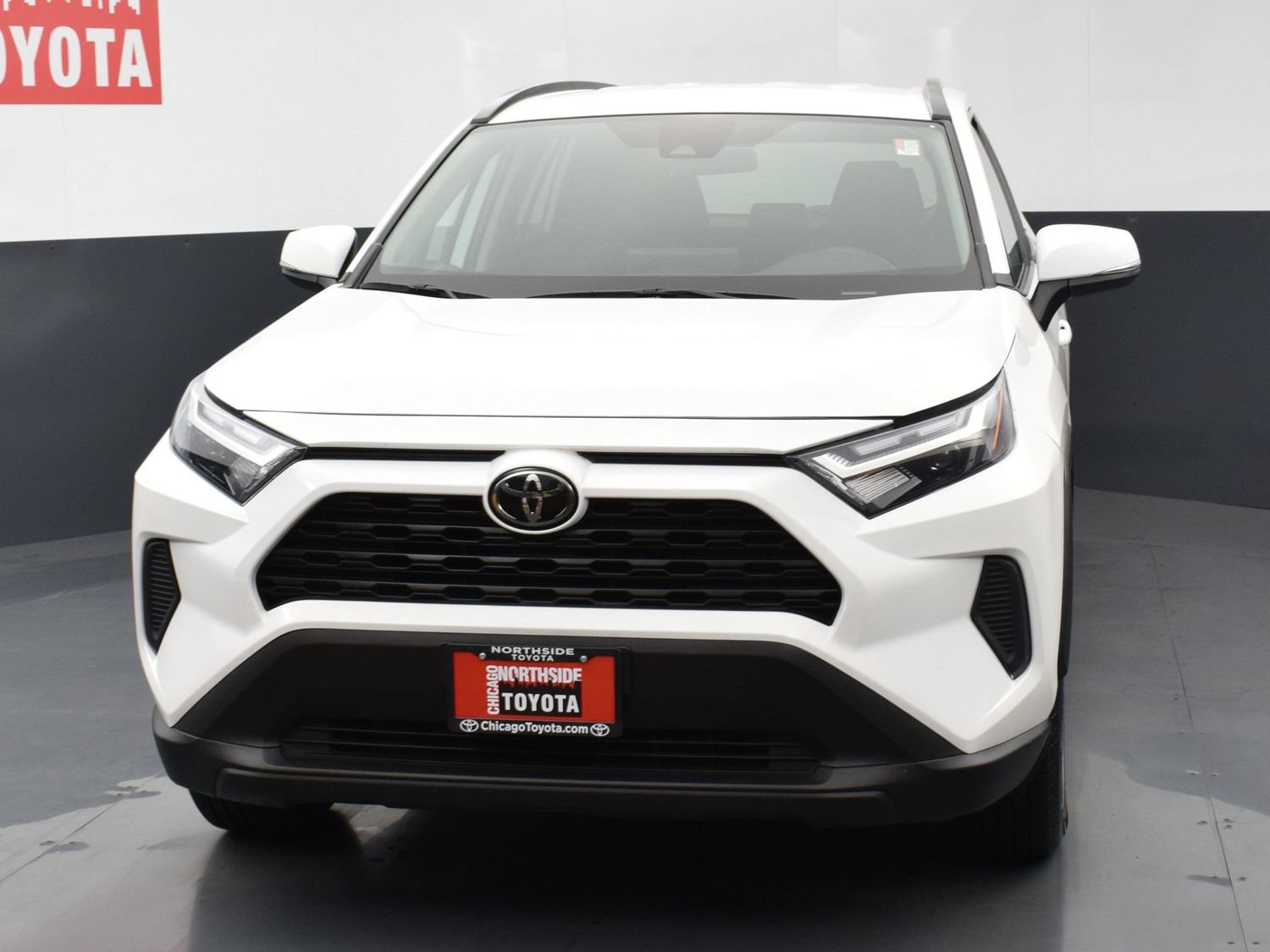 Used 2025 Toyota RAV4 XLE AWD/4WD image 7