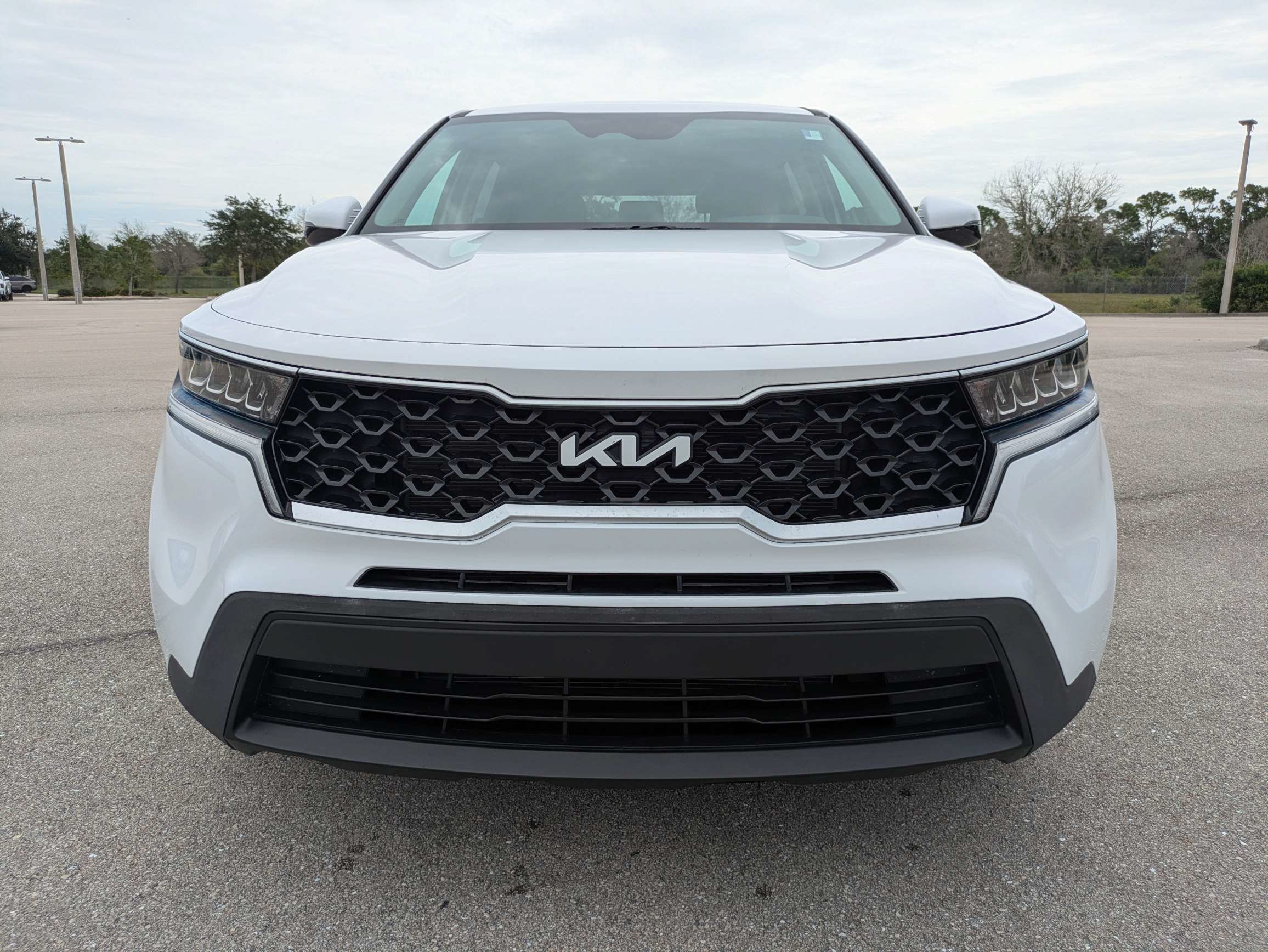 Certified 2023 Kia Sorento LX FWD image 9