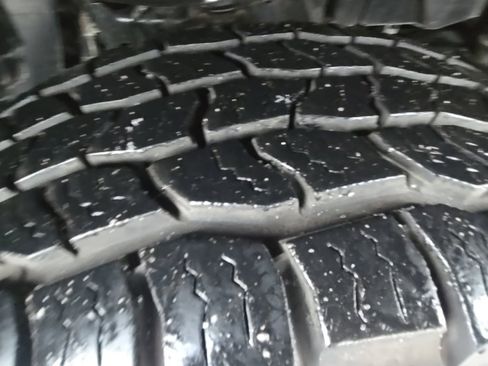 Used 2019 Nissan Titan S image 30