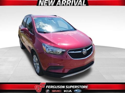 Used 2019 Buick Encore Preferred FWD image 1