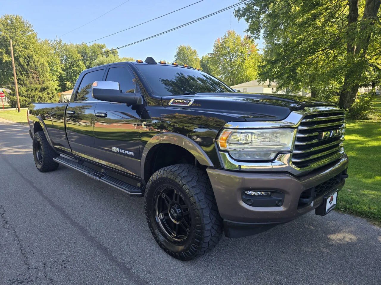 Used 2021 RAM 3500 Limited AWD/4WD image 2